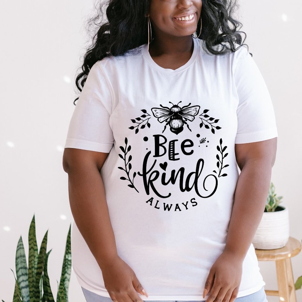Be kind Graphic Crew Neck Short Sleeve Tee Shirt